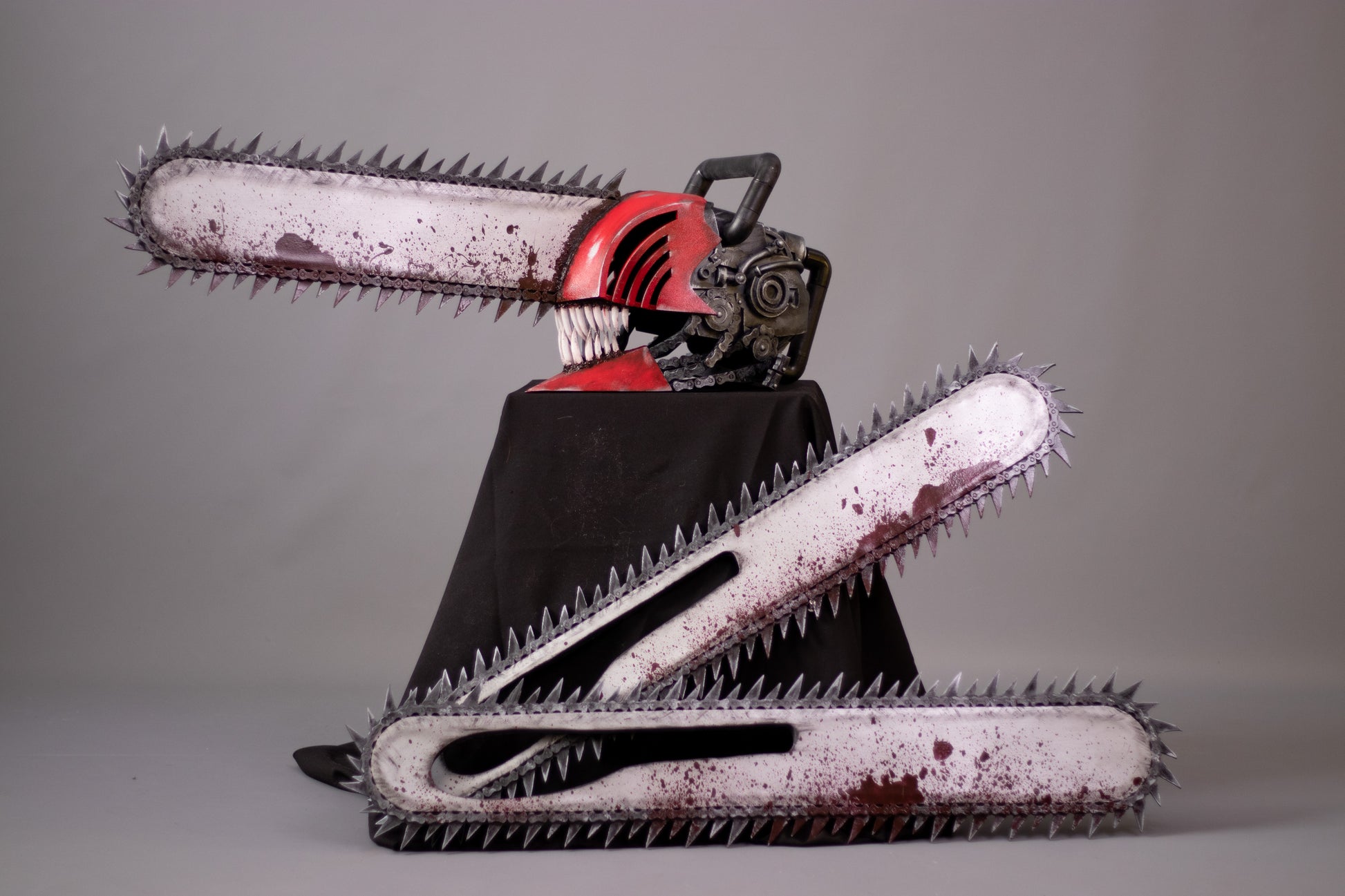 Chainsawman / Anime cosplay costume chainsaw helmet / saw arms cosplay –  Two Moons Workshop