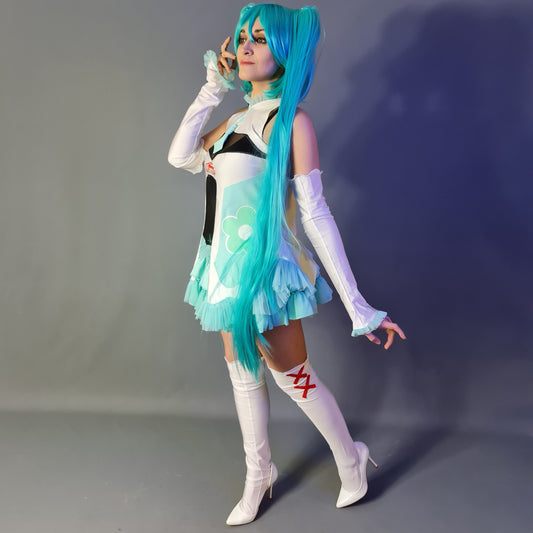 Racing Miku cosplay Vocaloid